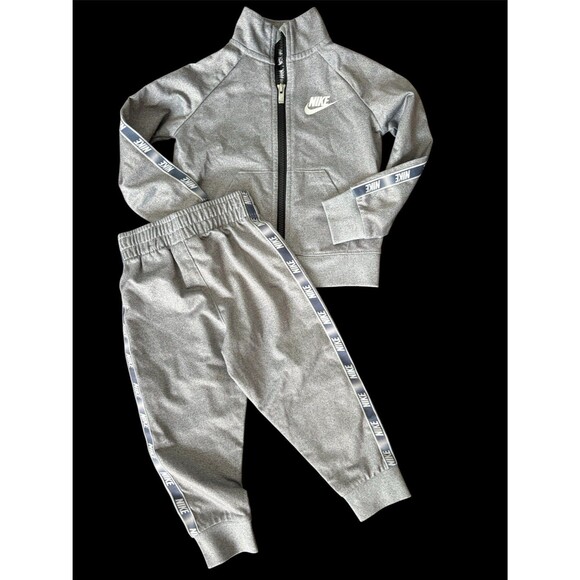 NIKE Boys 2 Piece Set Full Zip Jacket & Pants Size 2T Gray w/Blue - Picture 1 of 7